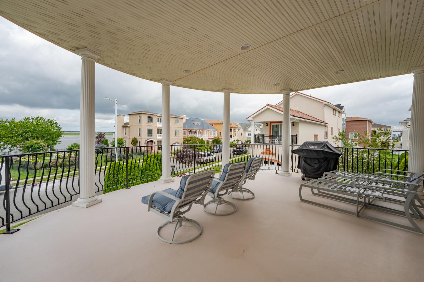 Ventnor, New Jersey, 08406, United States, 5 Bedrooms Bedrooms, ,4 BathroomsBathrooms,Residential,For Sale,1909756