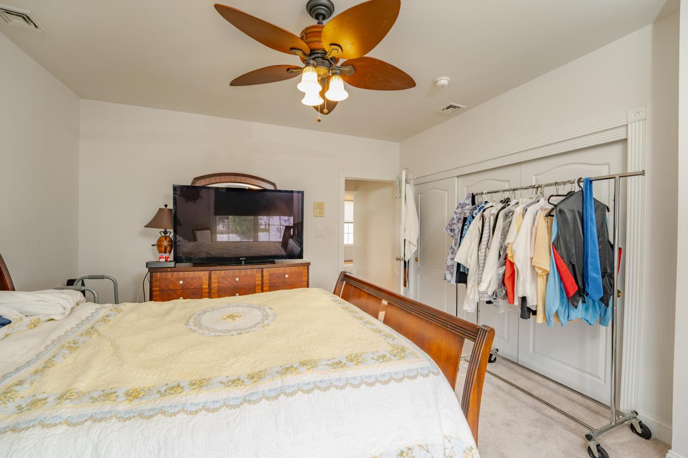 Ventnor, New Jersey, 08406, United States, 5 Bedrooms Bedrooms, ,4 BathroomsBathrooms,Residential,For Sale,1909756