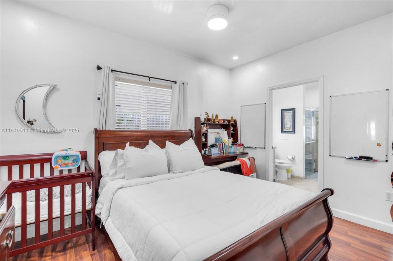Miami, Miami-Dade County, 33185, United States, 4 Bedrooms Bedrooms, ,3 BathroomsBathrooms,Residential,For Sale,1910059