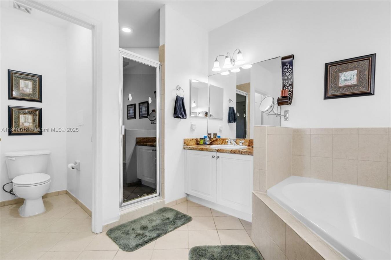 Miami, Miami-Dade County, 33185, United States, 4 Bedrooms Bedrooms, ,3 BathroomsBathrooms,Residential,For Sale,1910059