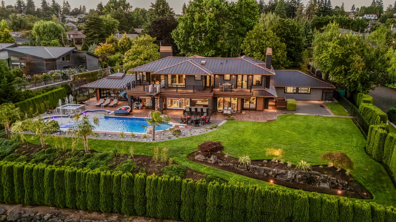 Vancouver, Clark, 98664, United States, 4 Bedrooms Bedrooms, ,4 BathroomsBathrooms,Residential,For Sale,1912968