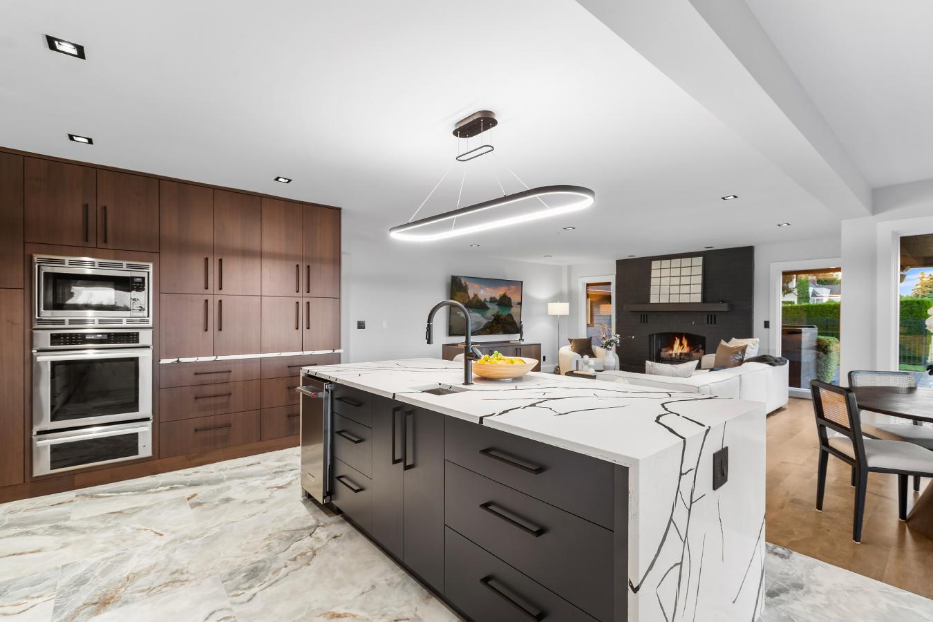 Vancouver, Clark, 98664, United States, 4 Bedrooms Bedrooms, ,4 BathroomsBathrooms,Residential,For Sale,1912968