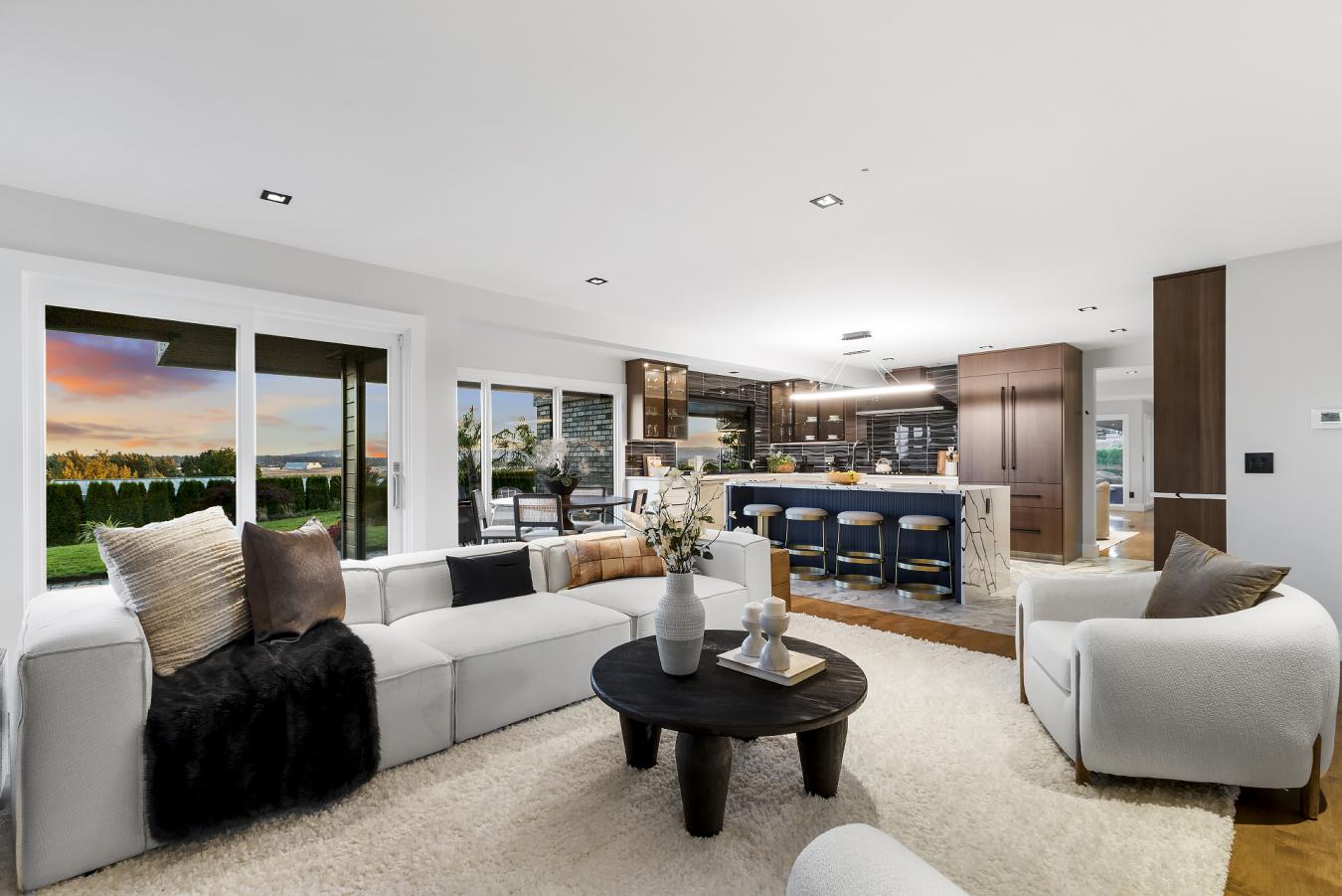 Vancouver, Clark, 98664, United States, 4 Bedrooms Bedrooms, ,4 BathroomsBathrooms,Residential,For Sale,1912968