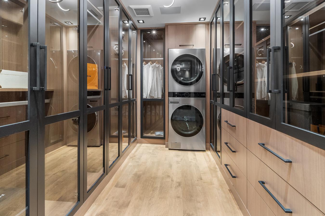 Vancouver, Clark, 98664, United States, 4 Bedrooms Bedrooms, ,4 BathroomsBathrooms,Residential,For Sale,1912968