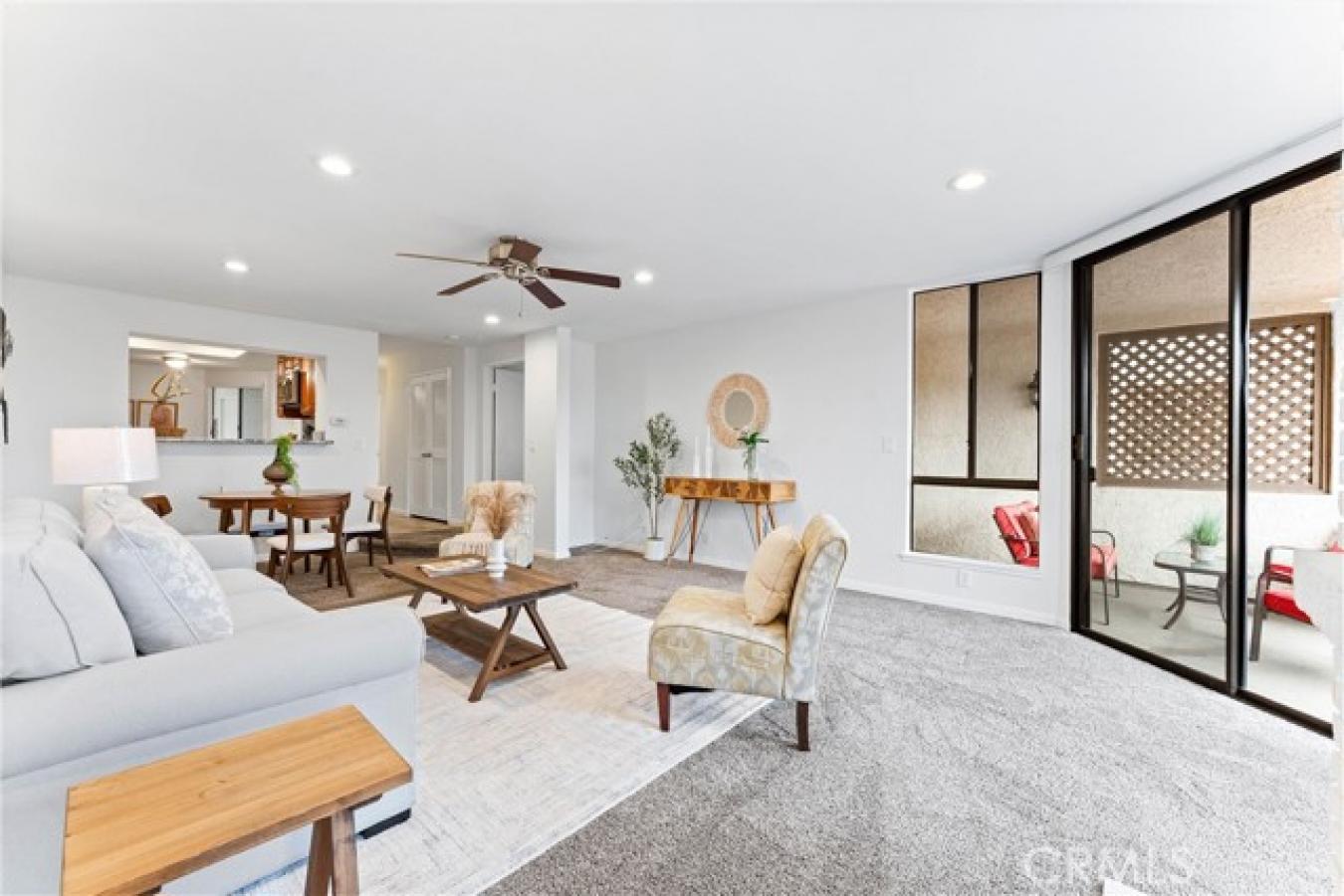 Mission Viejo, Orange, 92692, United States, 2 Bedrooms Bedrooms, ,2 BathroomsBathrooms,Residential,For Sale,1910043