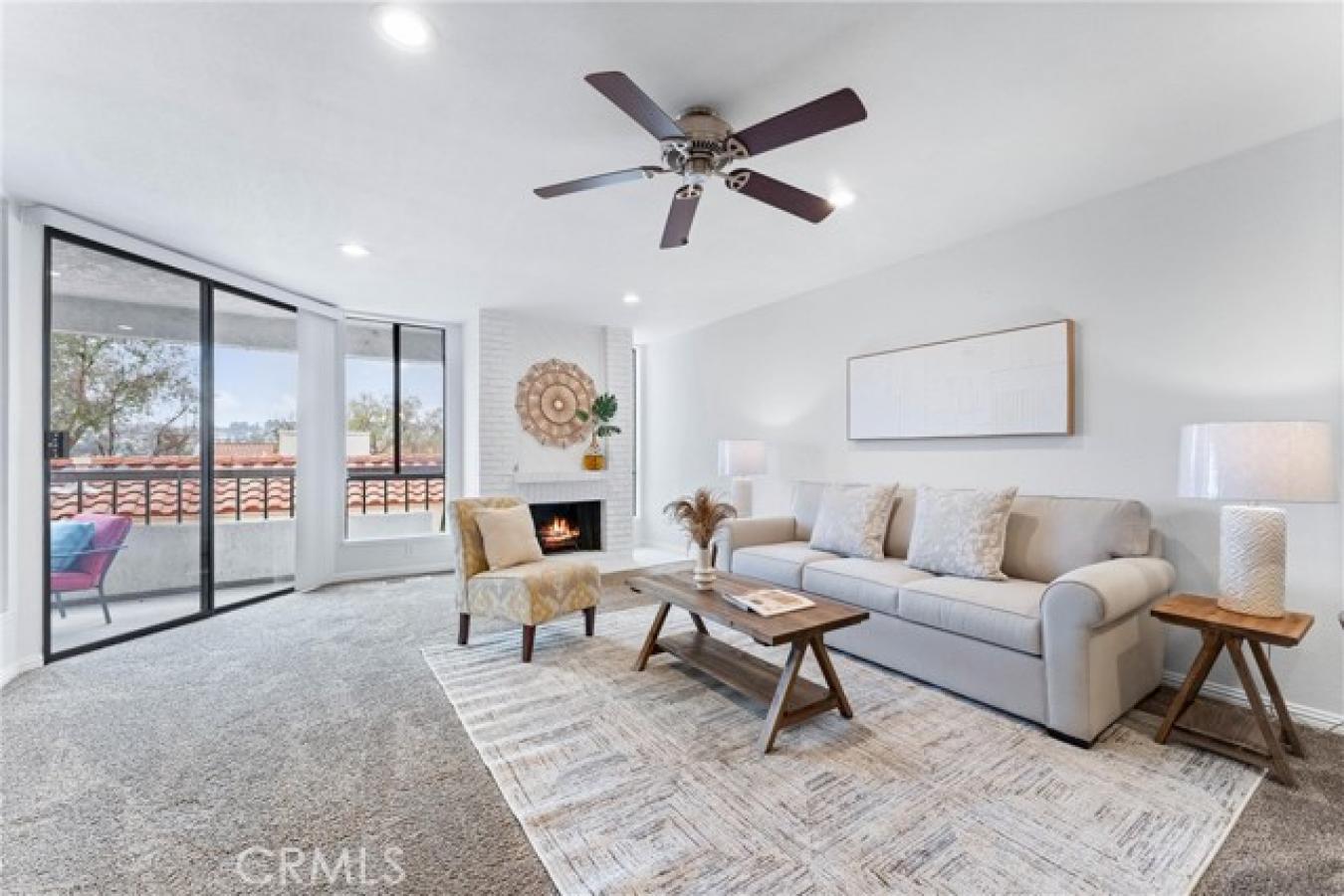 Mission Viejo, Orange, 92692, United States, 2 Bedrooms Bedrooms, ,2 BathroomsBathrooms,Residential,For Sale,1910043