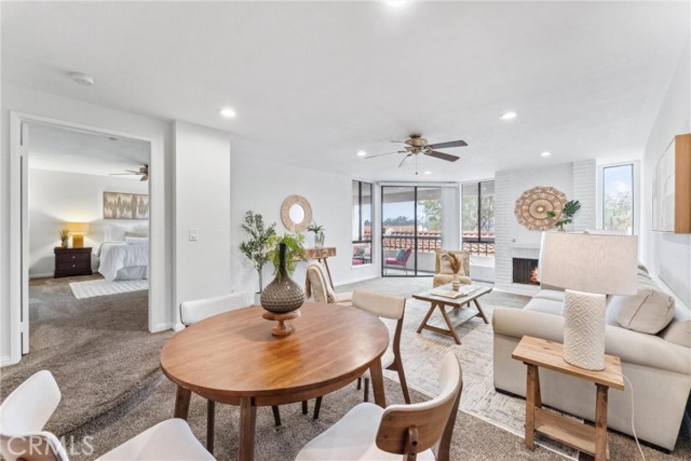 Mission Viejo, Orange, 92692, United States, 2 Bedrooms Bedrooms, ,2 BathroomsBathrooms,Residential,For Sale,1910043