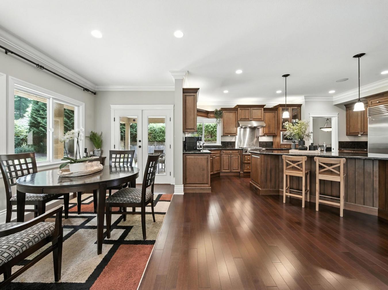 Surrey, BC, V4A 9T7, Canada, 6 Bedrooms Bedrooms, ,5 BathroomsBathrooms,Residential,For Sale,1910040