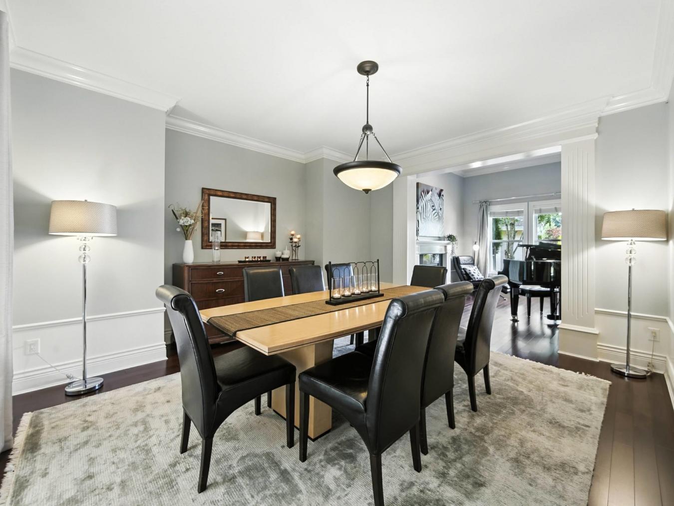 Surrey, BC, V4A 9T7, Canada, 6 Bedrooms Bedrooms, ,5 BathroomsBathrooms,Residential,For Sale,1910040