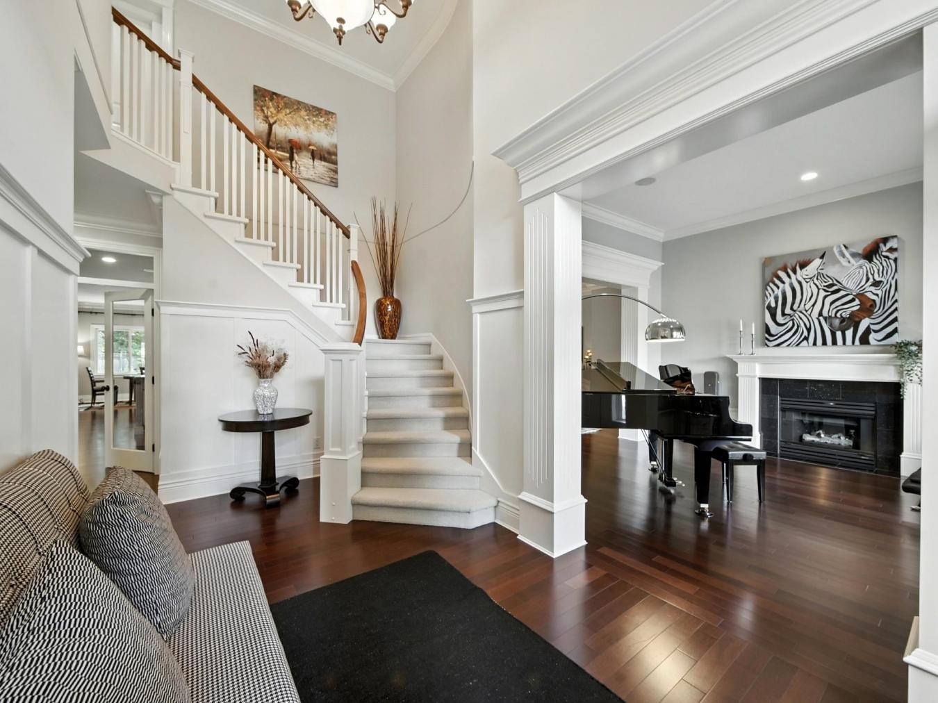Surrey, BC, V4A 9T7, Canada, 6 Bedrooms Bedrooms, ,5 BathroomsBathrooms,Residential,For Sale,1910040