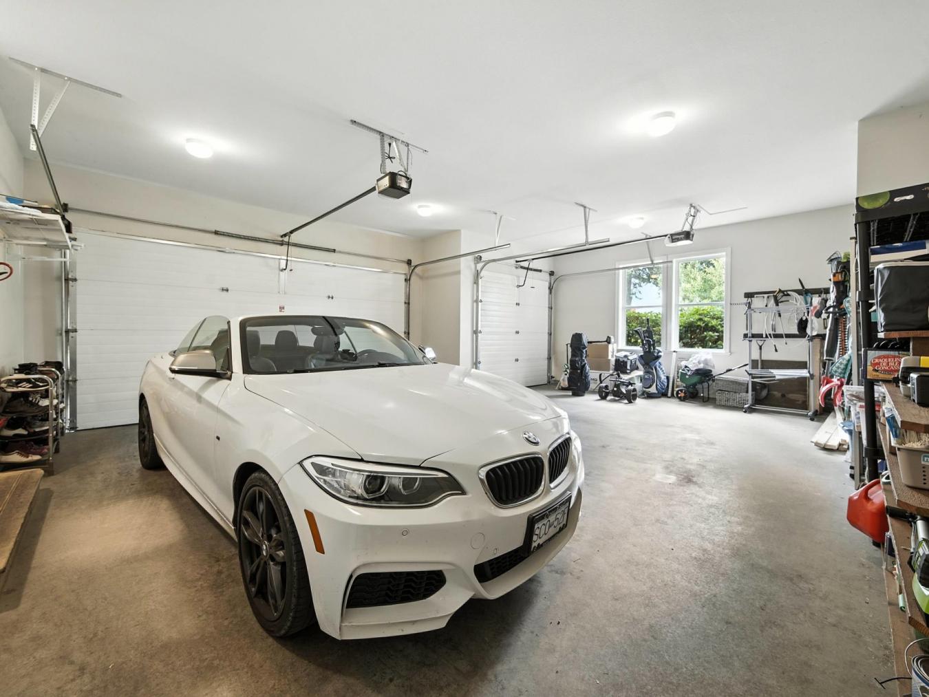 Surrey, BC, V4A 9T7, Canada, 6 Bedrooms Bedrooms, ,5 BathroomsBathrooms,Residential,For Sale,1910040
