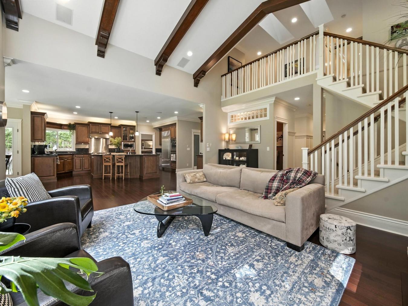 Surrey, BC, V4A 9T7, Canada, 6 Bedrooms Bedrooms, ,5 BathroomsBathrooms,Residential,For Sale,1910040