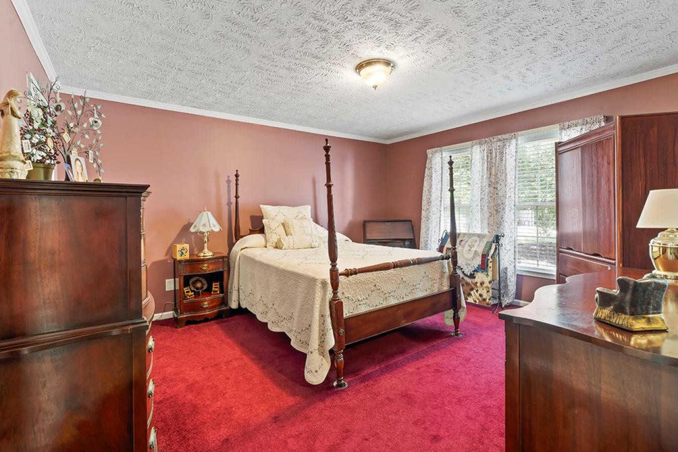 Chappells, Newberry, 29037, United States, 4 Bedrooms Bedrooms, ,2 BathroomsBathrooms,Residential,For Sale,1910039