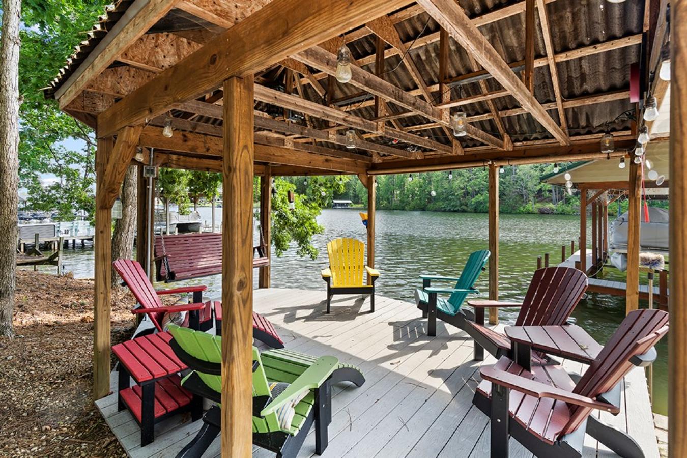 Chappells, Newberry, 29037, United States, 4 Bedrooms Bedrooms, ,2 BathroomsBathrooms,Residential,For Sale,1910039