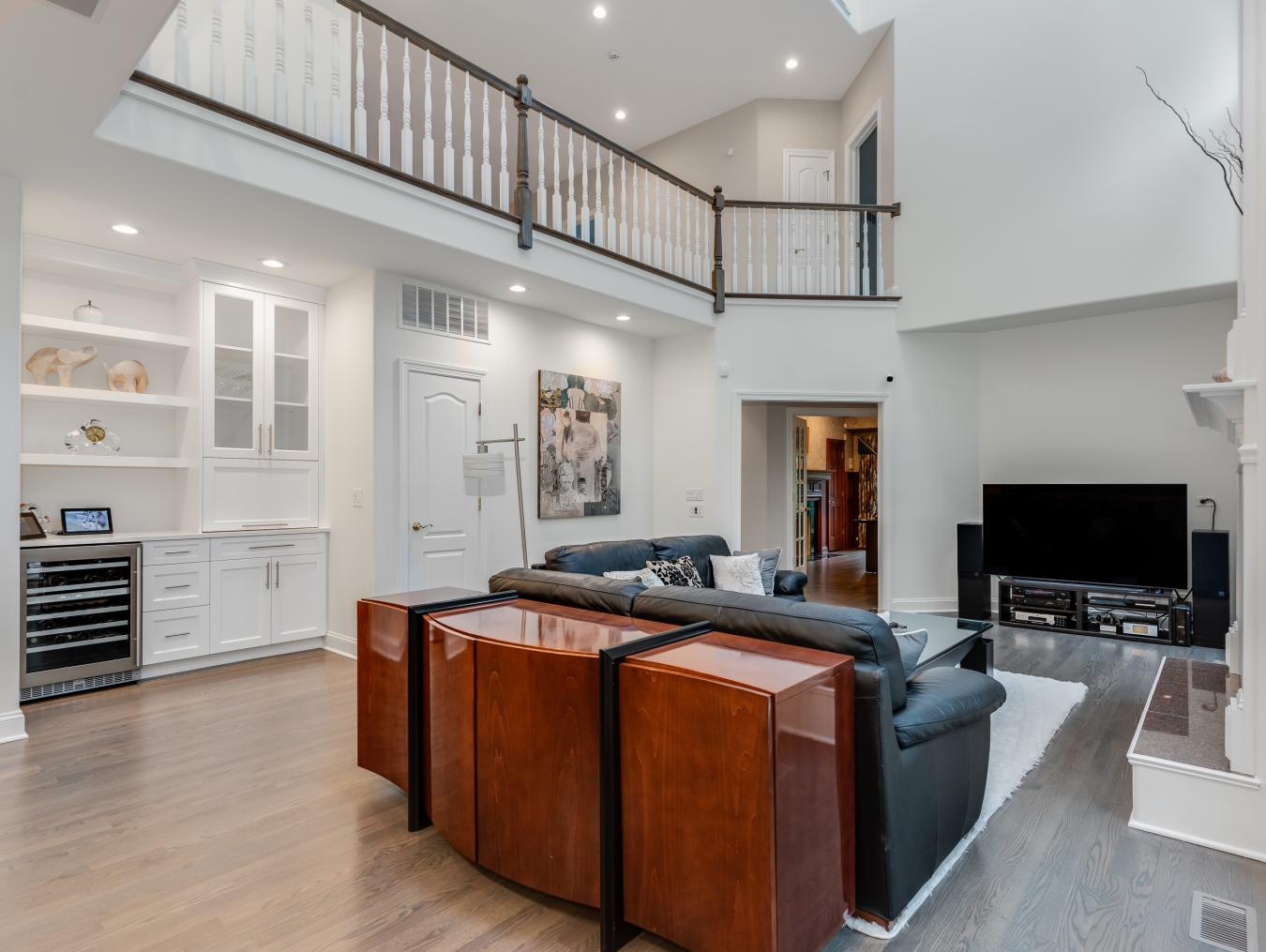 St. Charles, Kane, 60175, United States, 6 Bedrooms Bedrooms, ,6 BathroomsBathrooms,Residential,For Sale,1910038