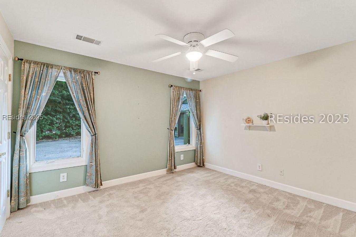 Bluffton, Beaufort, 29910, United States, 4 Bedrooms Bedrooms, ,3 BathroomsBathrooms,Residential,For Sale,1910034