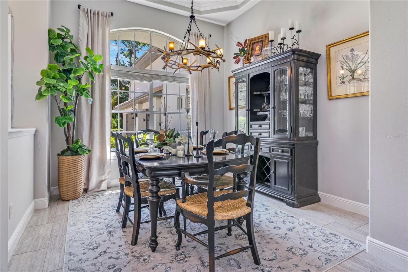 LONGWOOD, Seminole, 32779, United States, 4 Bedrooms Bedrooms, ,3 BathroomsBathrooms,Residential,For Sale,1910033