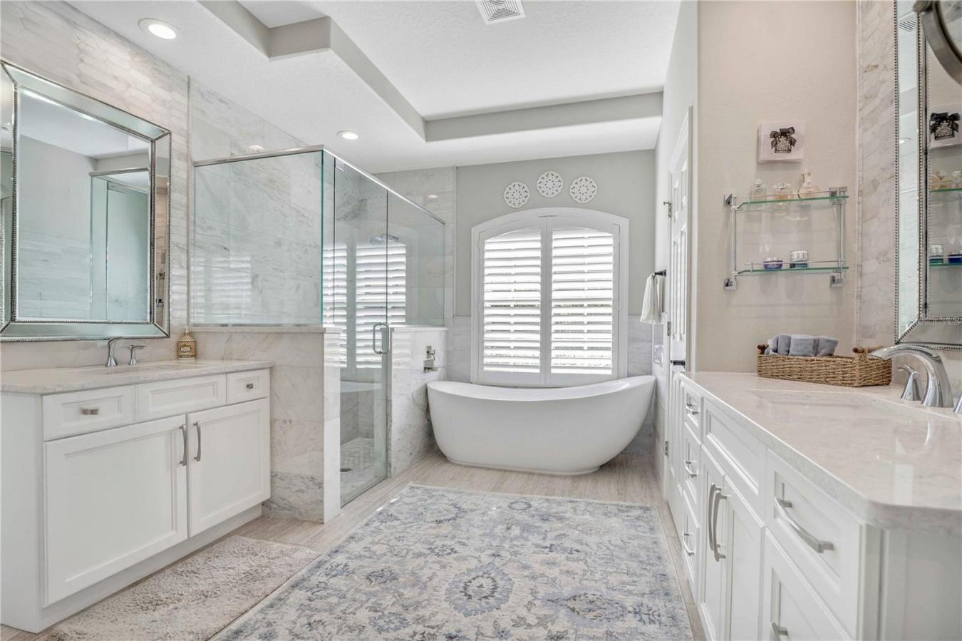 LONGWOOD, Seminole, 32779, United States, 4 Bedrooms Bedrooms, ,3 BathroomsBathrooms,Residential,For Sale,1910033