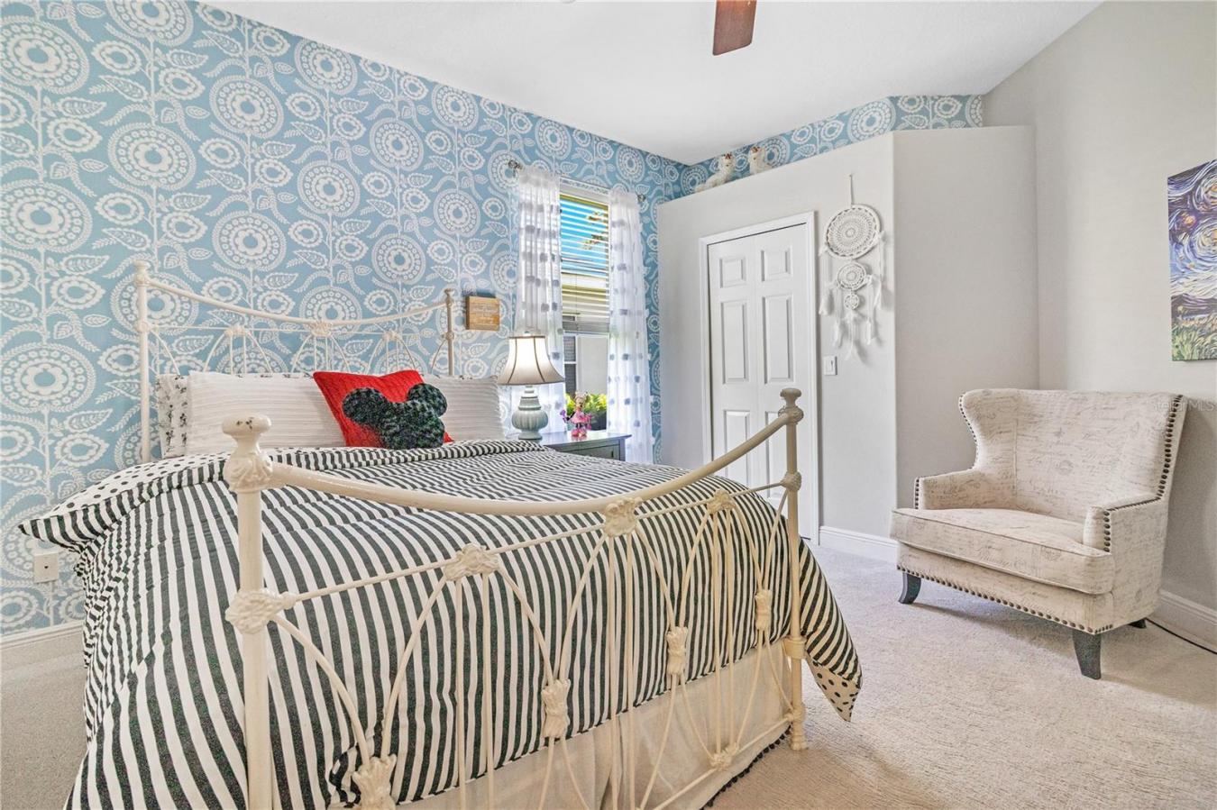 LONGWOOD, Seminole, 32779, United States, 4 Bedrooms Bedrooms, ,3 BathroomsBathrooms,Residential,For Sale,1910033