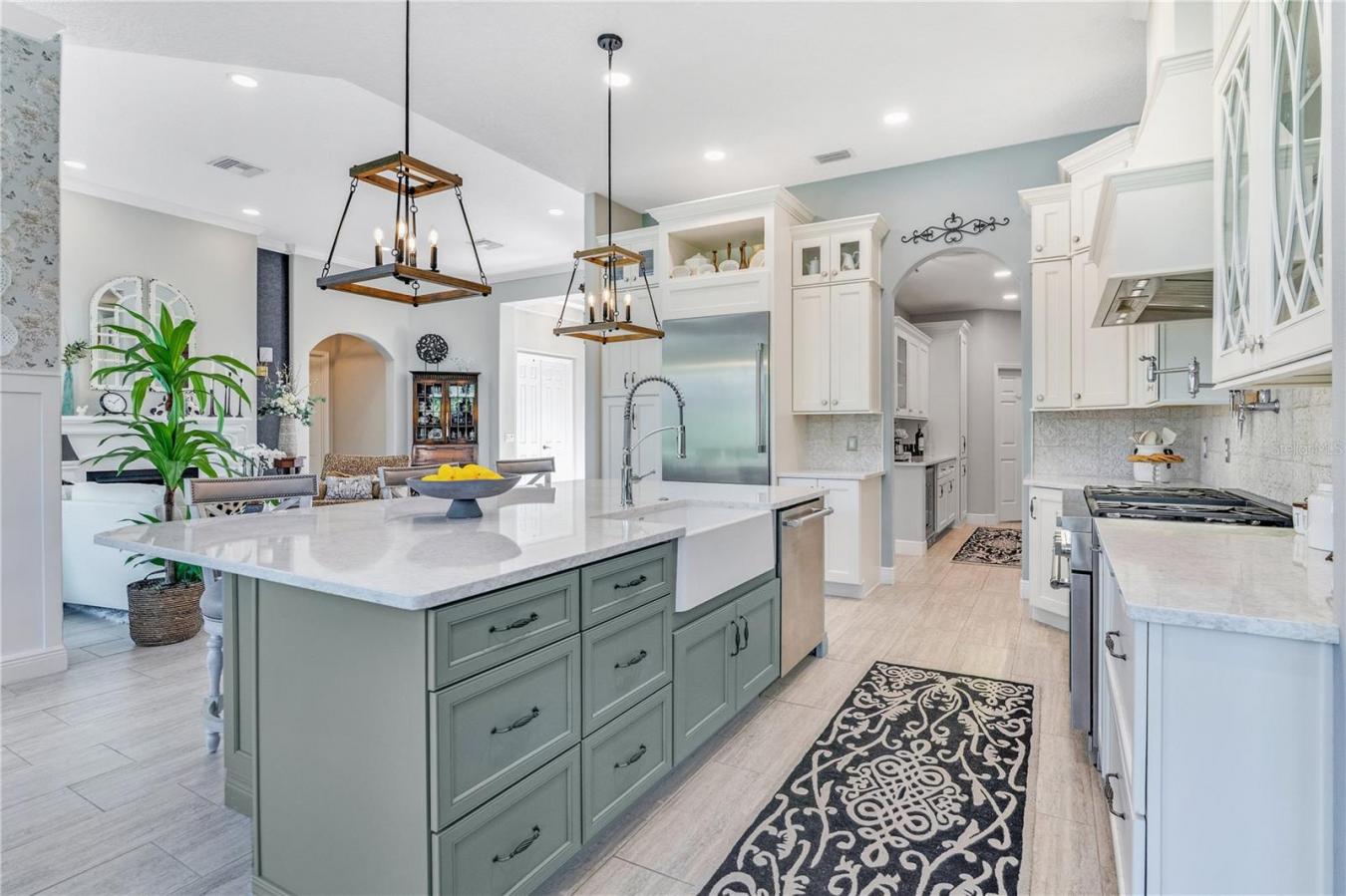 LONGWOOD, Seminole, 32779, United States, 4 Bedrooms Bedrooms, ,3 BathroomsBathrooms,Residential,For Sale,1910033