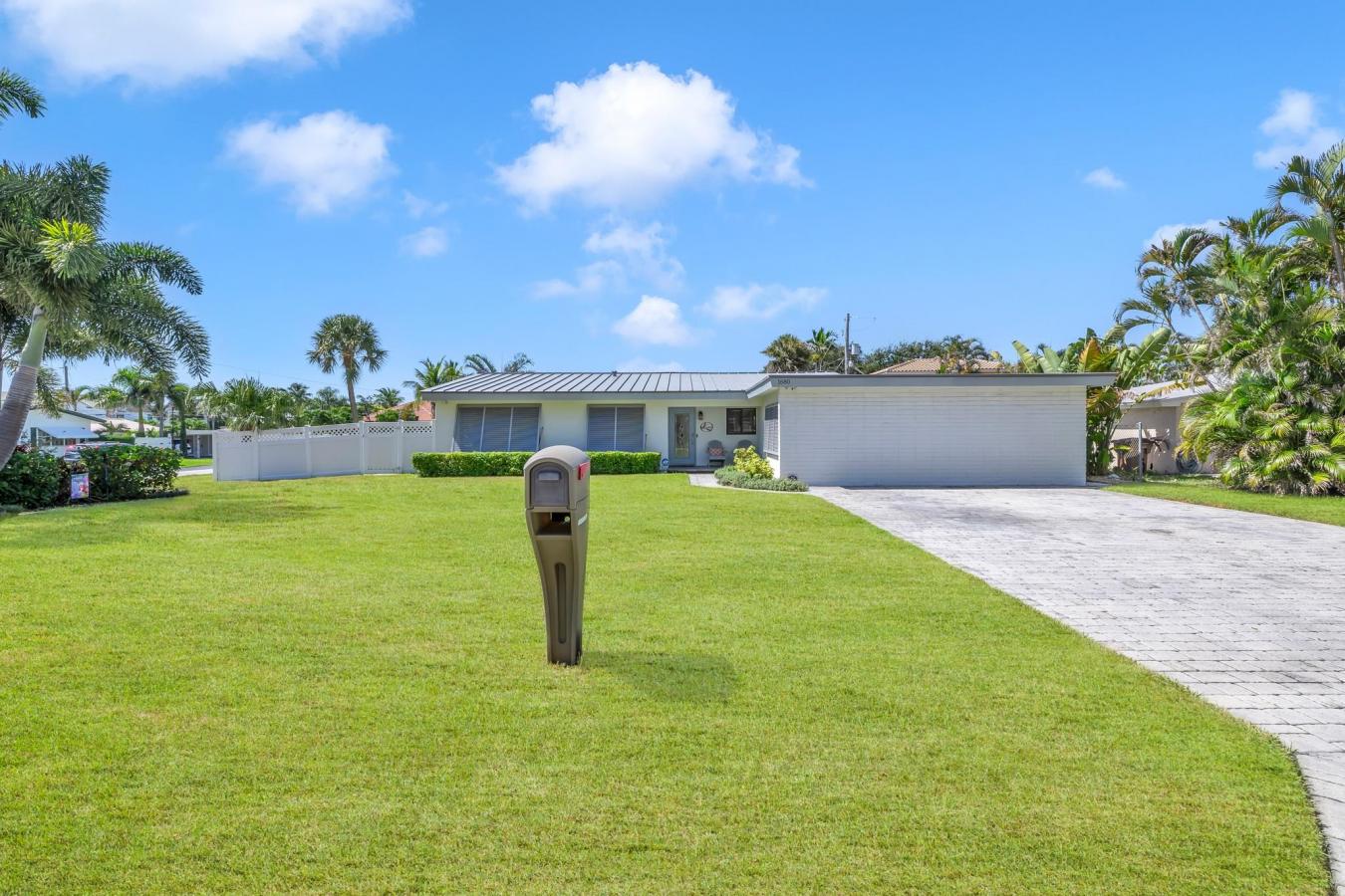 Deerfield Beach, Broward, 33441, United States, 3 Bedrooms Bedrooms, ,2 BathroomsBathrooms,Residential,For Sale,1910032