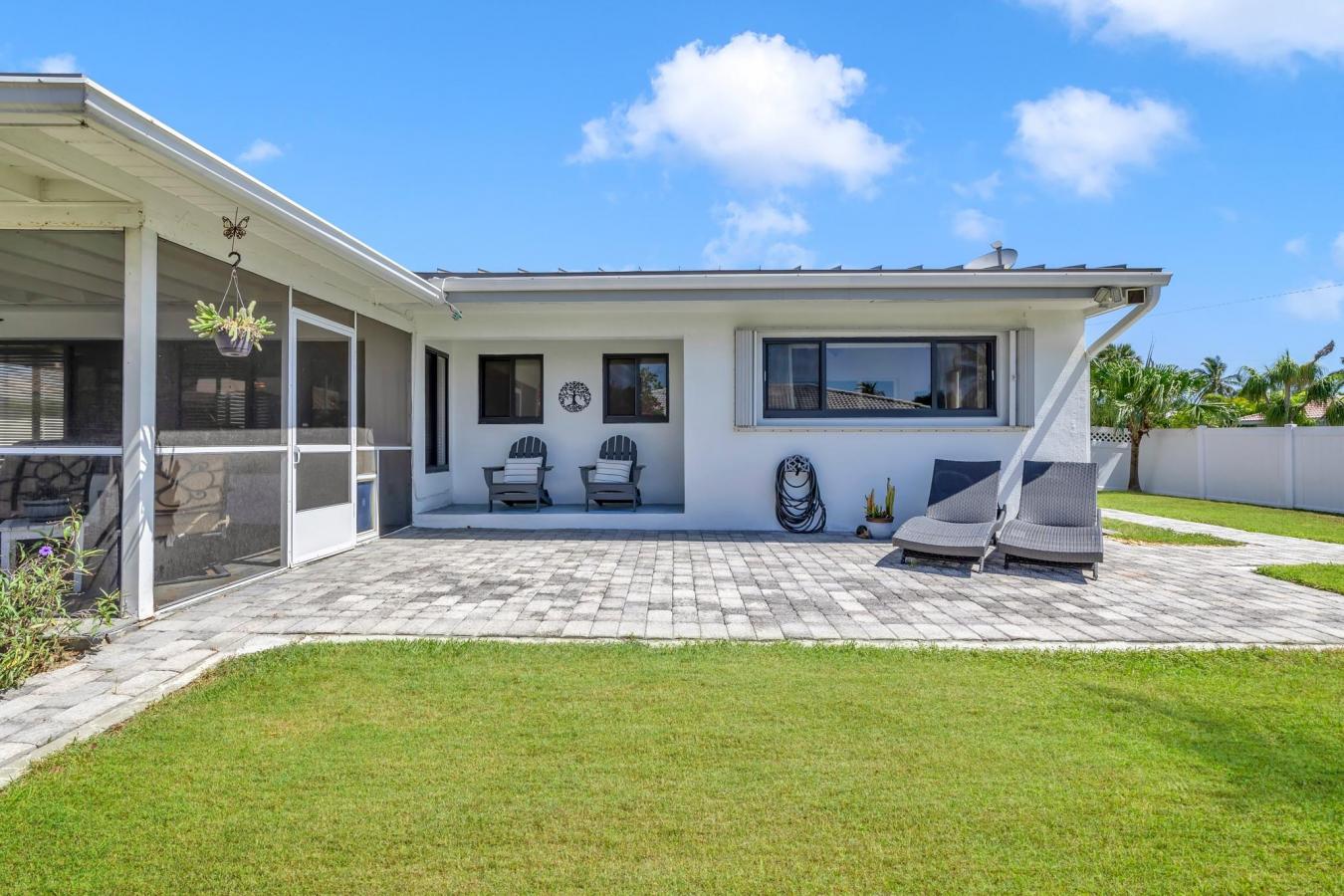 Deerfield Beach, Broward, 33441, United States, 3 Bedrooms Bedrooms, ,2 BathroomsBathrooms,Residential,For Sale,1910032