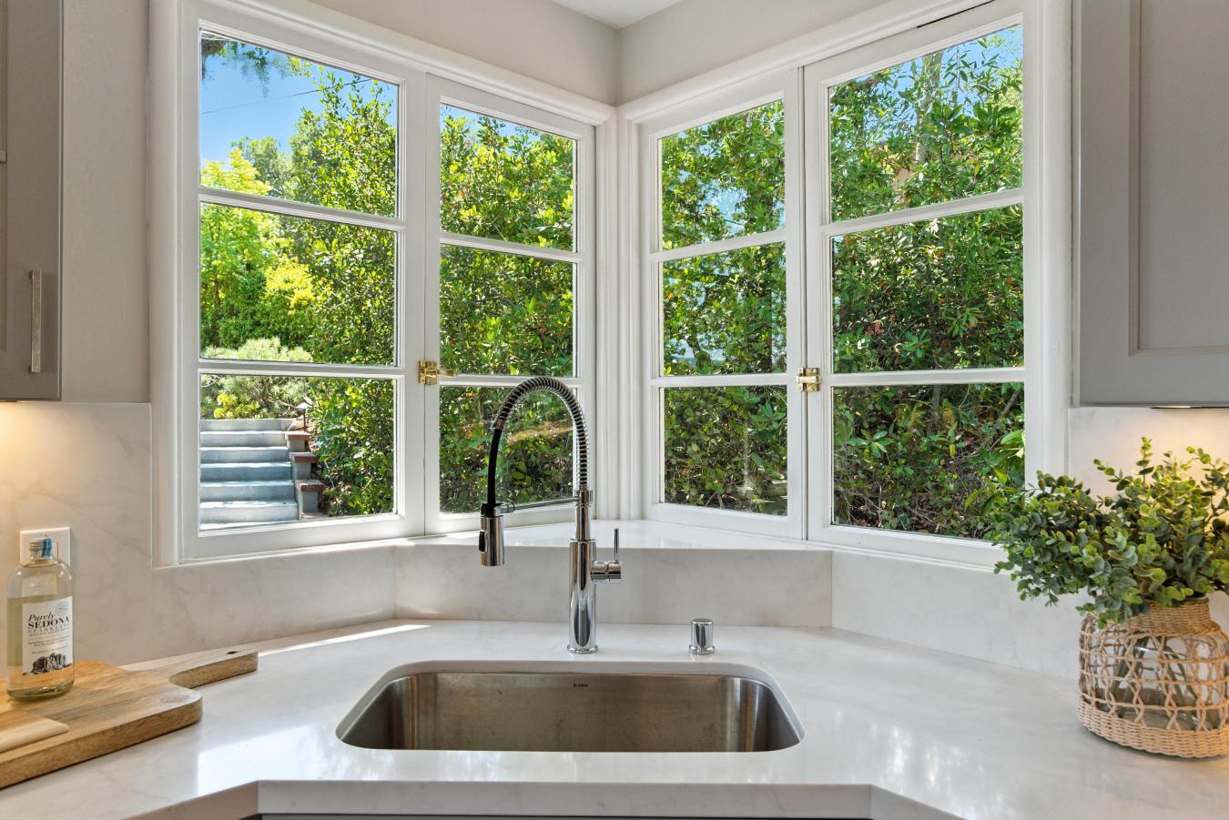 Orinda, Contra Costa, 94563, United States, 3 Bedrooms Bedrooms, ,2 BathroomsBathrooms,Residential,For Sale,1910347