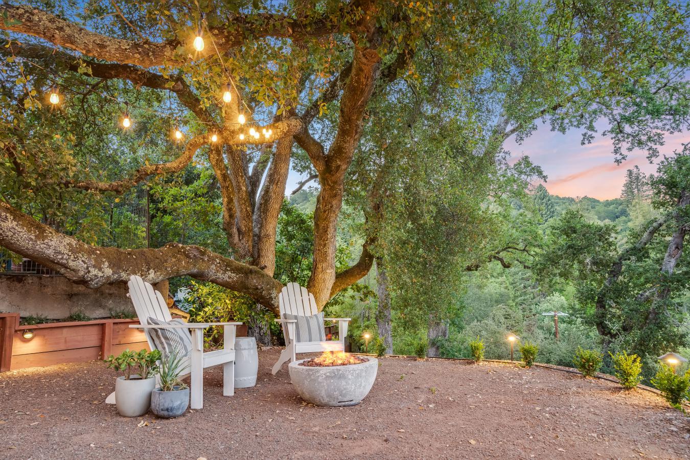 Orinda, Contra Costa, 94563, United States, 3 Bedrooms Bedrooms, ,2 BathroomsBathrooms,Residential,For Sale,1910347
