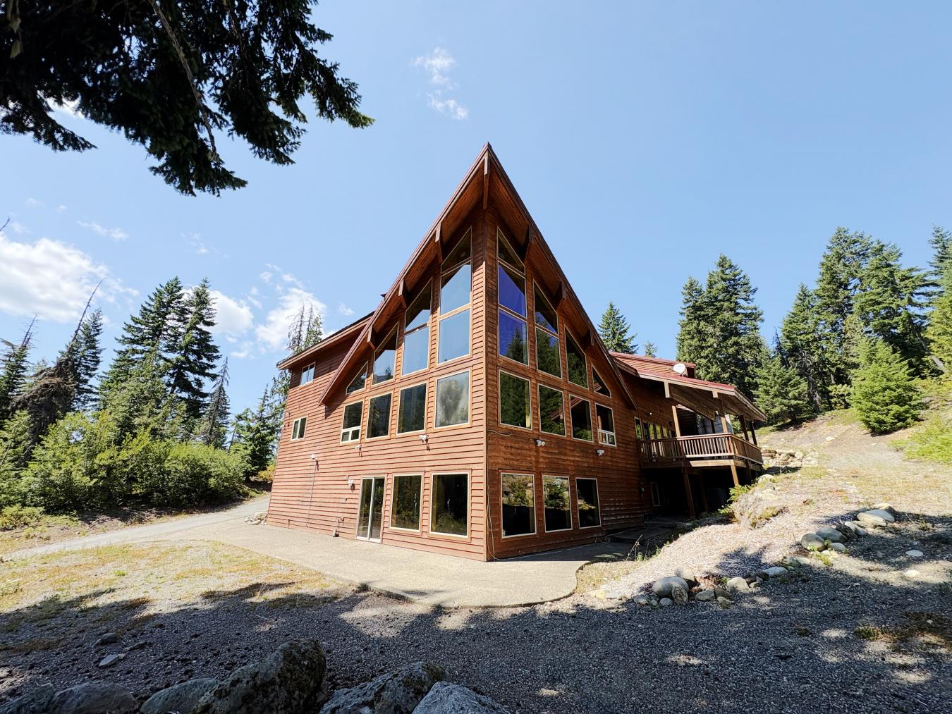 Easton, Kittitas, 98925, United States, 4 Bedrooms Bedrooms, ,4 BathroomsBathrooms,Residential,For Sale,1912966