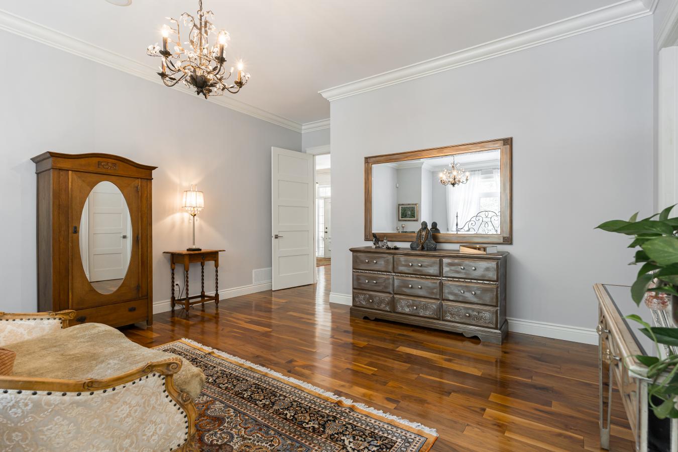 Saint-Lazare, QC, J7T 3L5, Canada, 5 Bedrooms Bedrooms, ,4 BathroomsBathrooms,Residential,For Sale,1912965