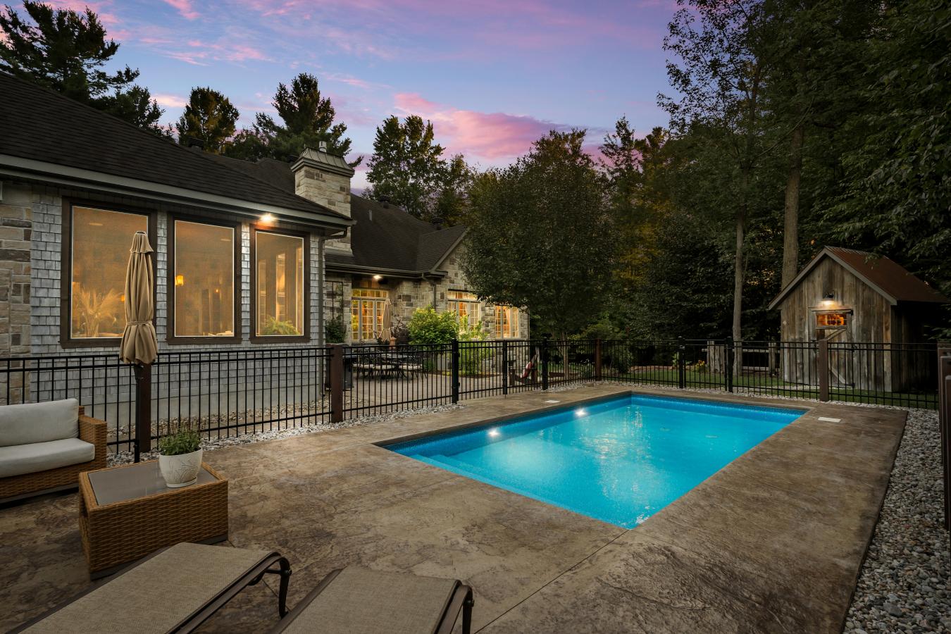 Saint-Lazare, QC, J7T 3L5, Canada, 5 Bedrooms Bedrooms, ,4 BathroomsBathrooms,Residential,For Sale,1912965