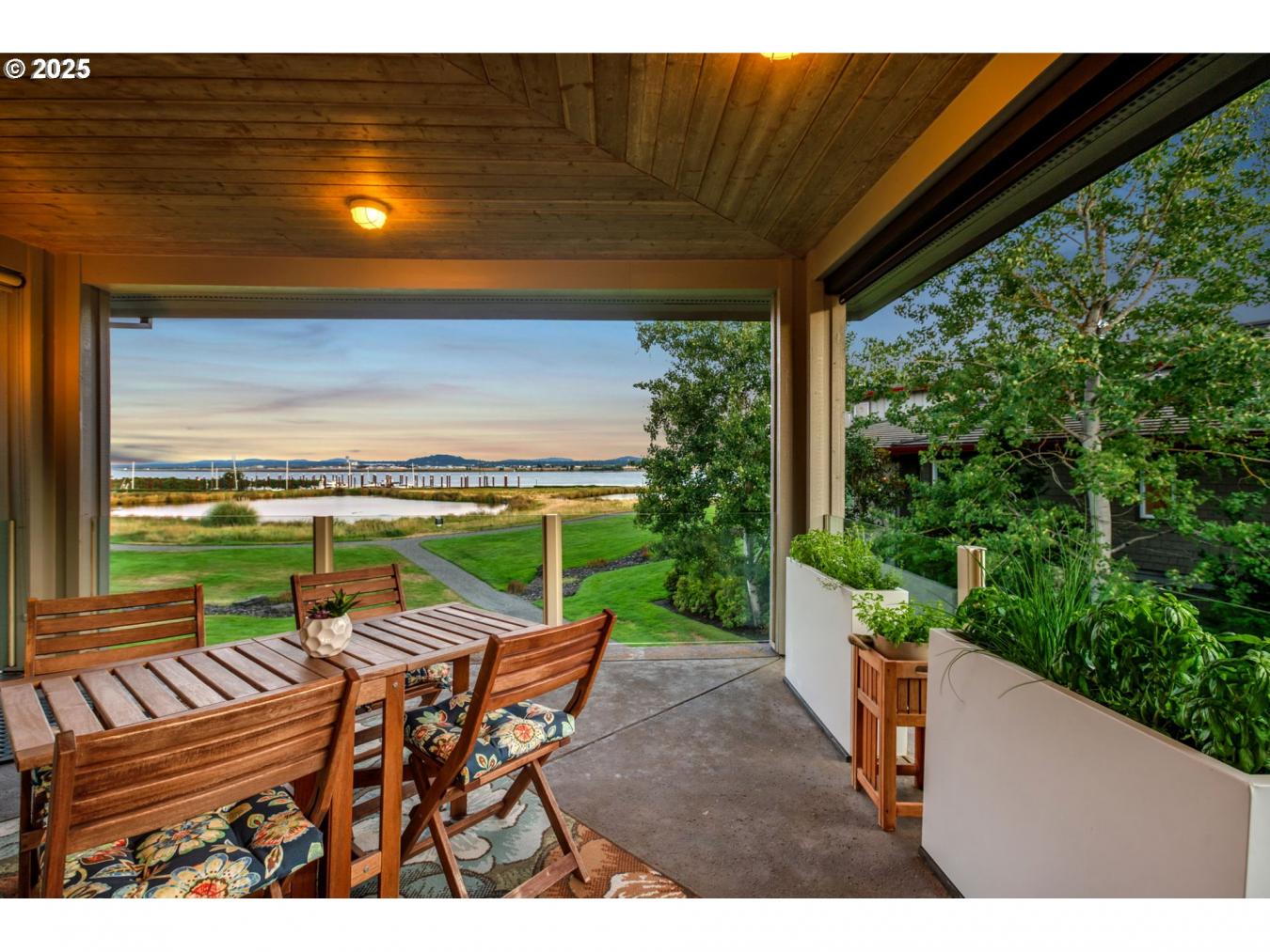 Vancouver, Clark, 98661, United States, 3 Bedrooms Bedrooms, ,2 BathroomsBathrooms,Residential,For Sale,1912962