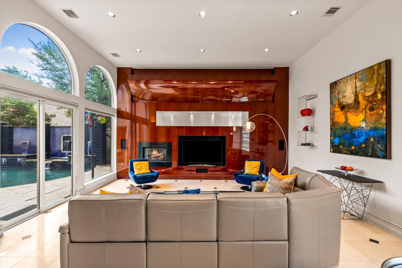 Dallas, Dallas, 75287, United States, 5 Bedrooms Bedrooms, ,5 BathroomsBathrooms,Residential,For Sale,1912961