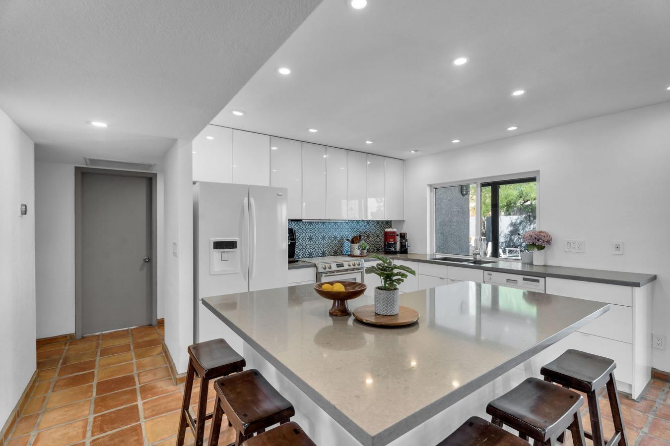 Scottsdale, Arizona, 85254, United States, 4 Bedrooms Bedrooms, ,2 BathroomsBathrooms,Residential,For Sale,1912960