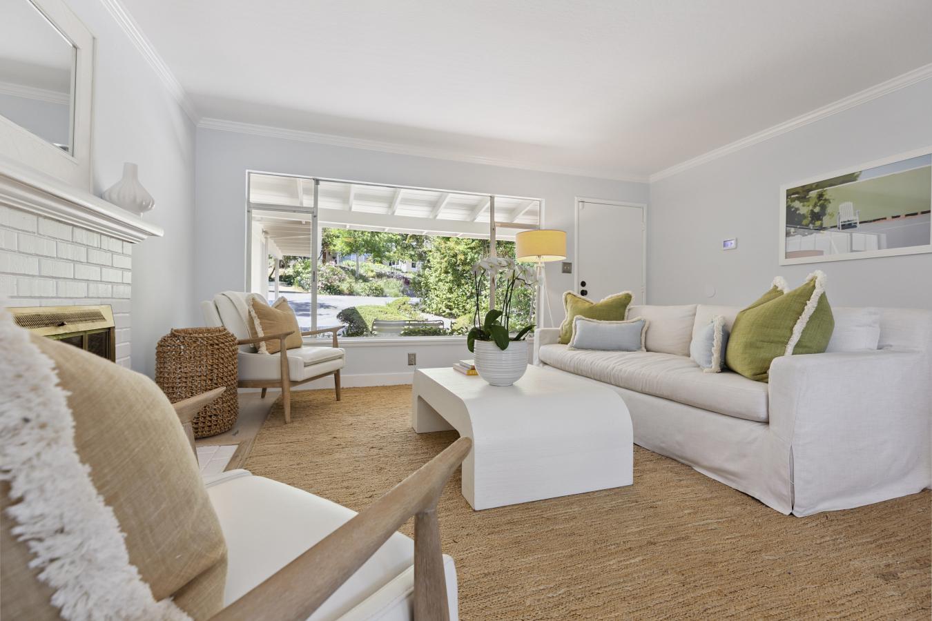 Orinda, Contra Costa, 94563, United States, 3 Bedrooms Bedrooms, ,1 BathroomBathrooms,Residential,For Sale,1910346