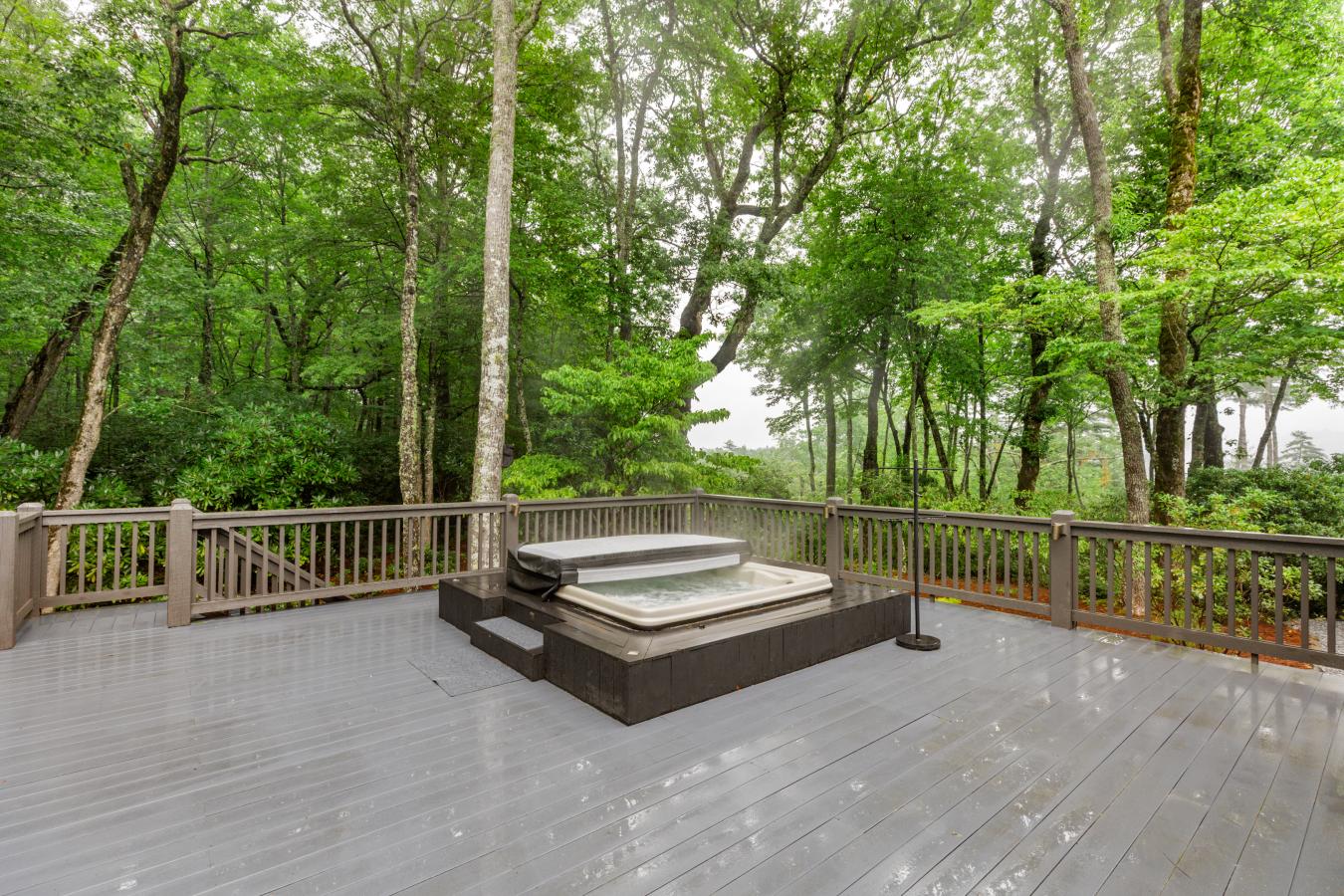 Cashiers, Jackson, 28717, United States, 3 Bedrooms Bedrooms, ,4 BathroomsBathrooms,Residential,For Sale,1912958