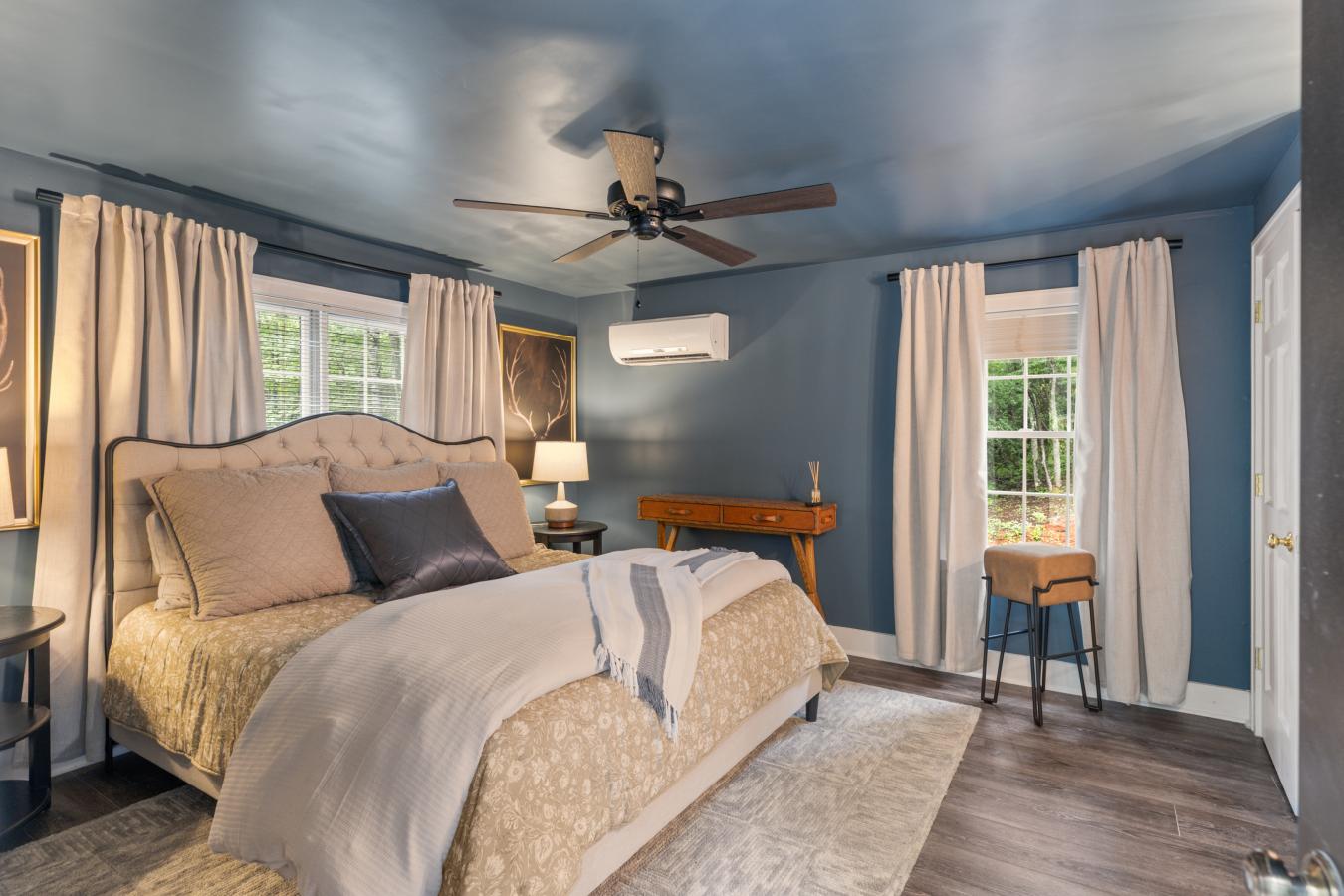 Cashiers, Jackson, 28717, United States, 3 Bedrooms Bedrooms, ,4 BathroomsBathrooms,Residential,For Sale,1912958