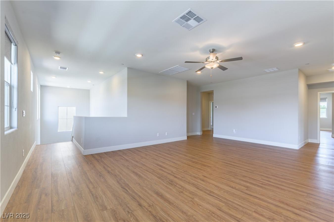 Henderson, Clark, 89011, United States, 6 Bedrooms Bedrooms, ,3 BathroomsBathrooms,Residential,For Sale,1912957