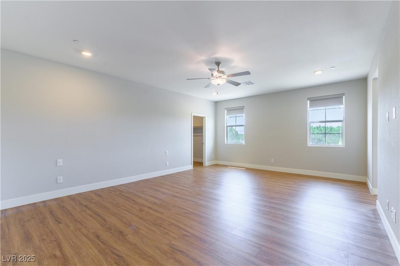 Henderson, Clark, 89011, United States, 6 Bedrooms Bedrooms, ,3 BathroomsBathrooms,Residential,For Sale,1912957