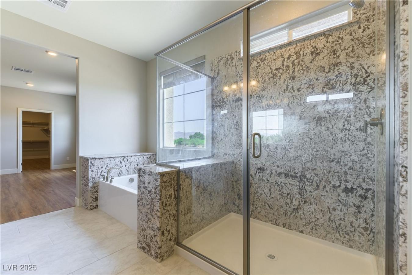 Henderson, Clark, 89011, United States, 6 Bedrooms Bedrooms, ,3 BathroomsBathrooms,Residential,For Sale,1912957