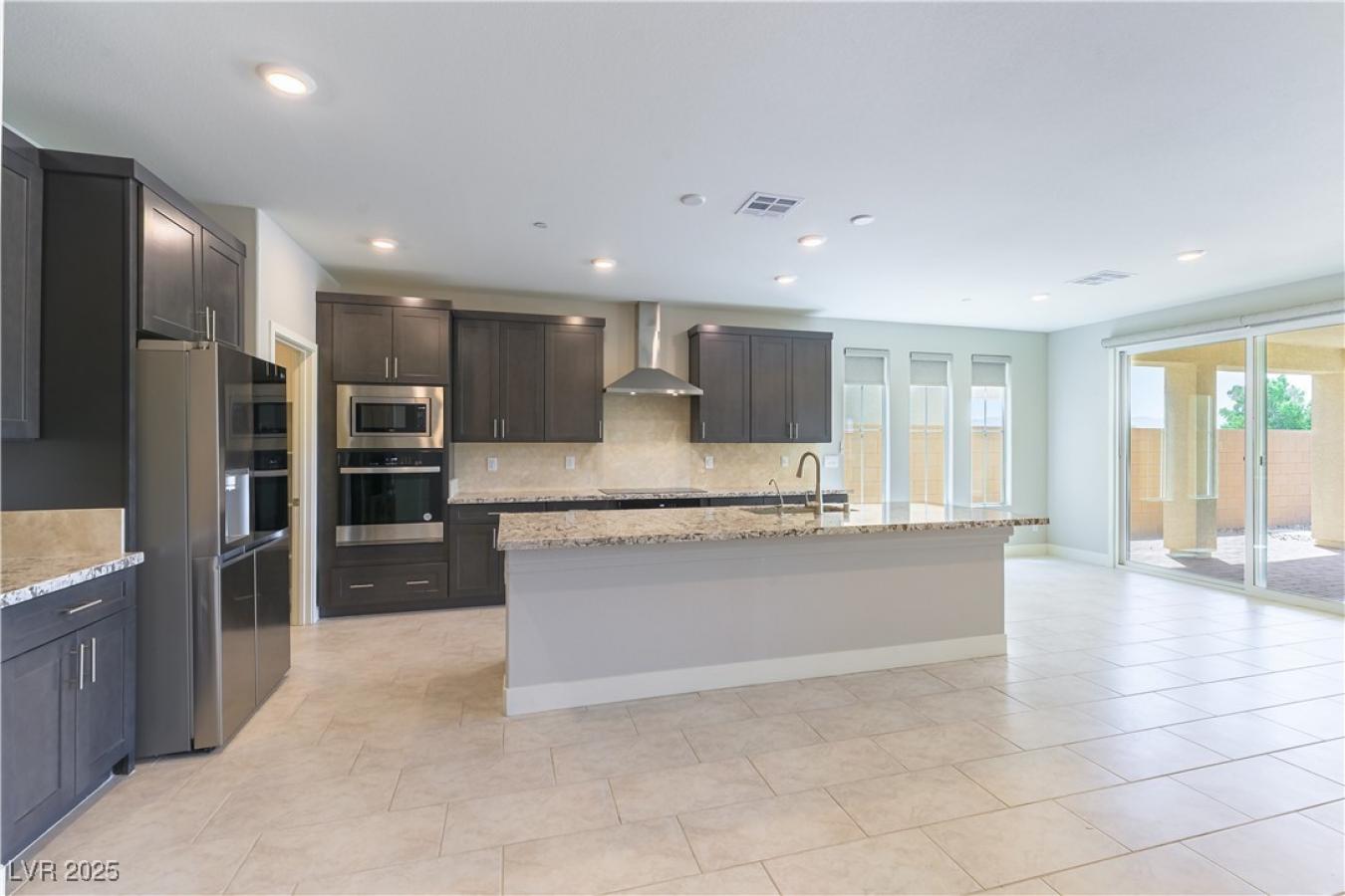 Henderson, Clark, 89011, United States, 6 Bedrooms Bedrooms, ,3 BathroomsBathrooms,Residential,For Sale,1912957