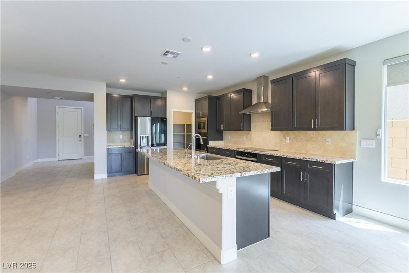 Henderson, Clark, 89011, United States, 6 Bedrooms Bedrooms, ,3 BathroomsBathrooms,Residential,For Sale,1912957