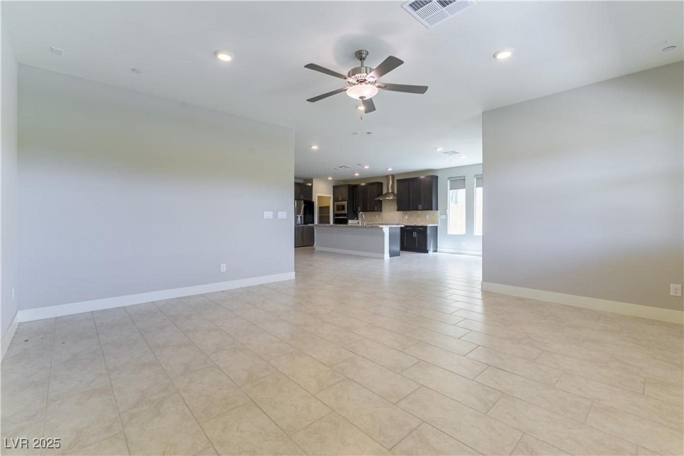 Henderson, Clark, 89011, United States, 6 Bedrooms Bedrooms, ,3 BathroomsBathrooms,Residential,For Sale,1912957