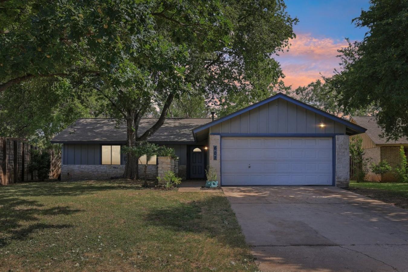 Austin, Travis, 78745, United States, 3 Bedrooms Bedrooms, ,2 BathroomsBathrooms,Residential,For Sale,1912952 Austin, Travis, 78745, United States, 3 Bedrooms Bedrooms, ,2 BathroomsBathrooms,Residential,For Sale,1912952