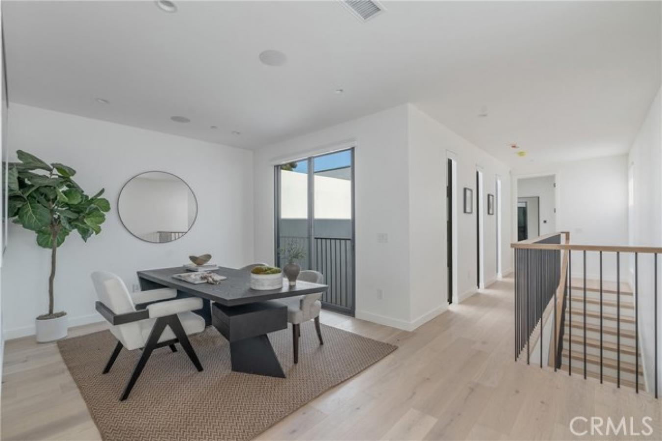 Los Angeles, Los Angeles, 90064, United States, 4 Bedrooms Bedrooms, ,3 BathroomsBathrooms,Residential,For Sale,1912946
