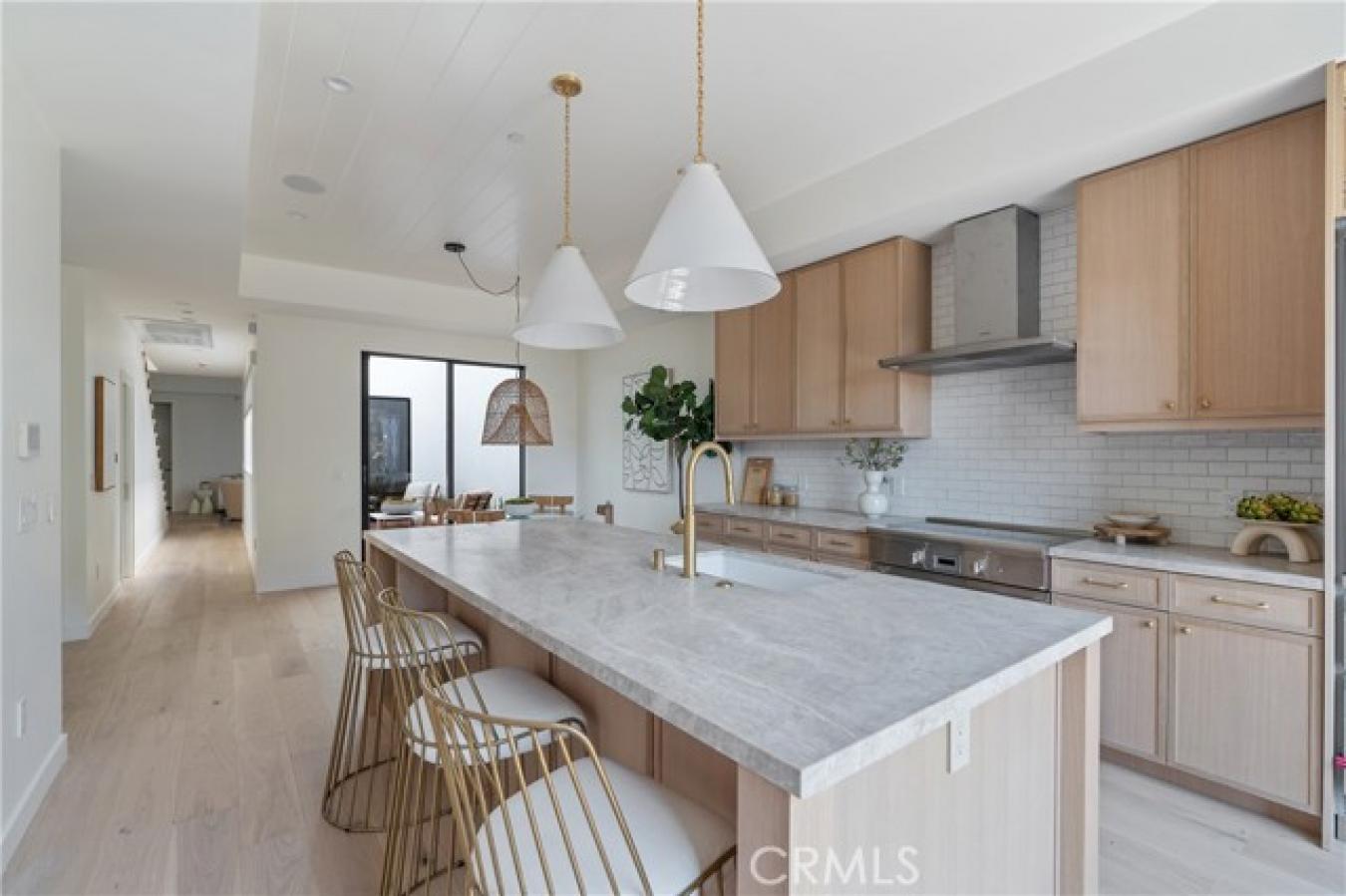 Los Angeles, Los Angeles, 90064, United States, 4 Bedrooms Bedrooms, ,3 BathroomsBathrooms,Residential,For Sale,1912946