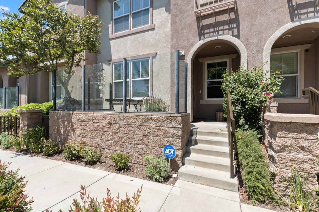 Upland, California, 91786, United States, 3 Bedrooms Bedrooms, ,2 BathroomsBathrooms,Residential,For Sale,1912944