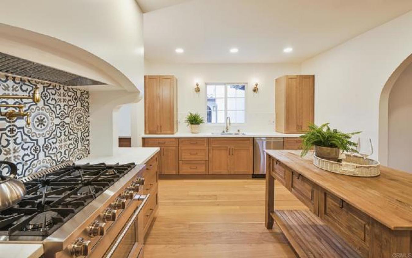 San Diego, San Diego, 92107, United States, 4 Bedrooms Bedrooms, ,3 BathroomsBathrooms,Residential,For Sale,1912936