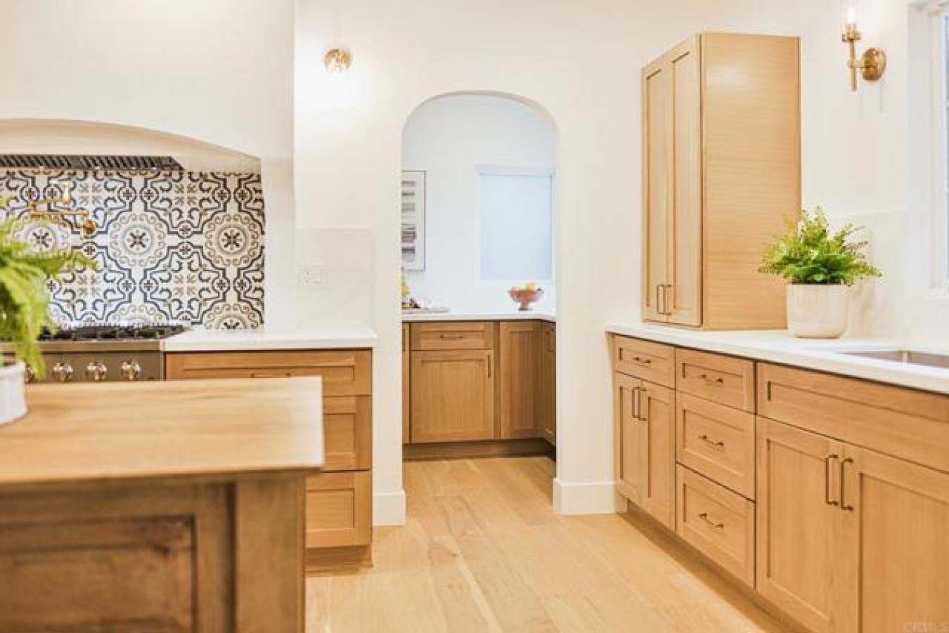 San Diego, San Diego, 92107, United States, 4 Bedrooms Bedrooms, ,3 BathroomsBathrooms,Residential,For Sale,1912936