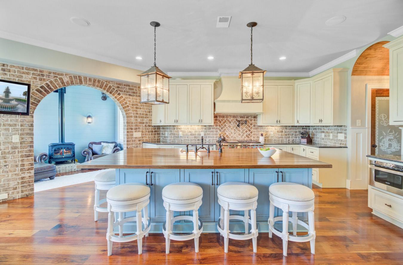 Mount Pleasant, Charleston, 29466, United States, 6 Bedrooms Bedrooms, ,5 BathroomsBathrooms,Residential,For Sale,1912933